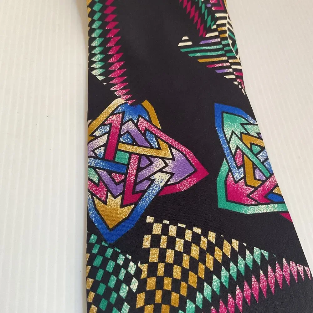 Vintage Bachrach Made in USA Tie Geometric Abstract Pattern 90s All Silk
